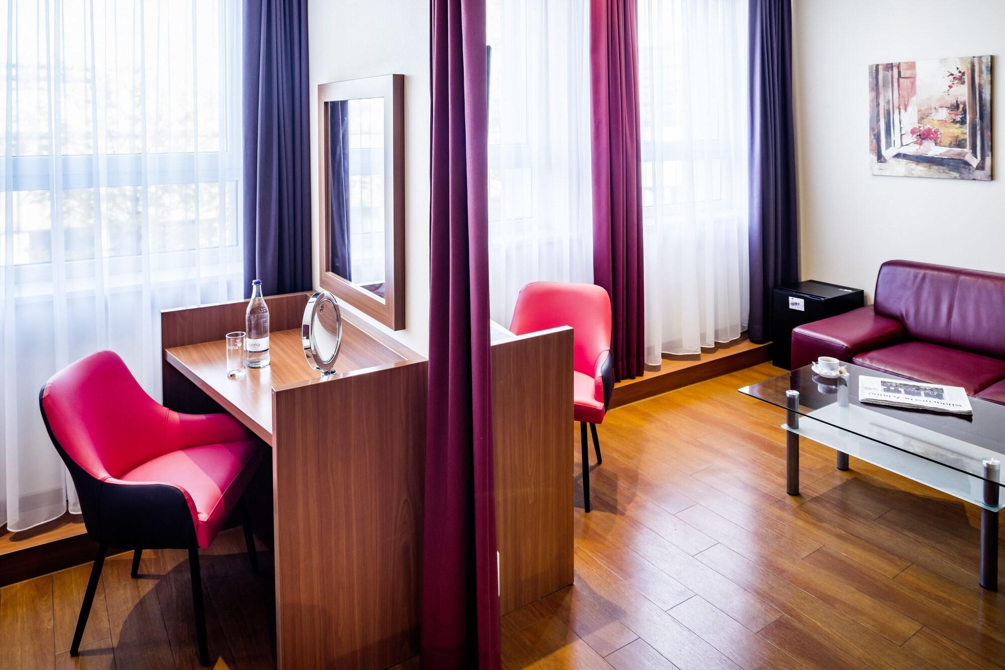 Star G Hotel Muenchen Schwabing Εξωτερικό φωτογραφία