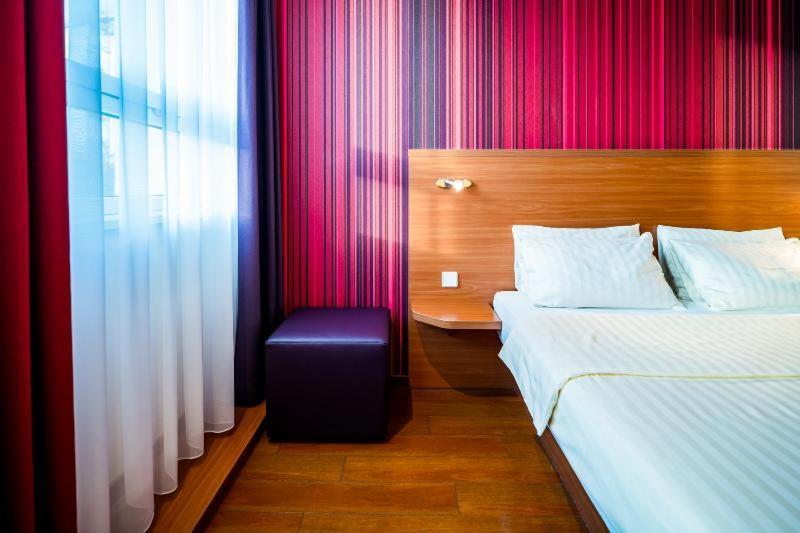 Star G Hotel Muenchen Schwabing Δωμάτιο φωτογραφία